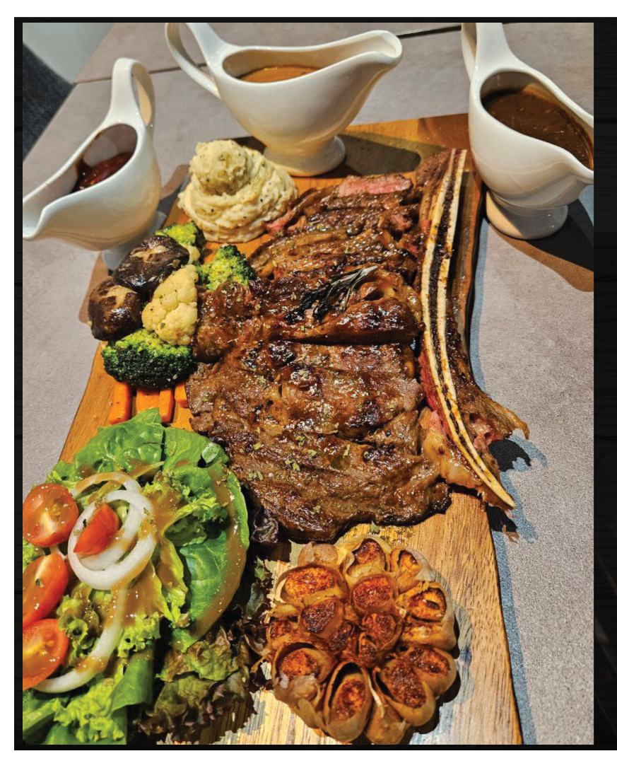 Bonappé grilled steak platter